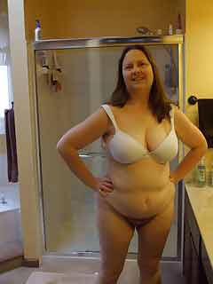 a milf living in Fort Myers, Florida