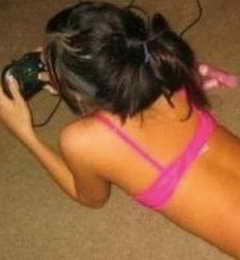 lonely girl looking for a guy in Ashmore, Illinois