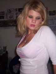 rich female looking for a man in Los lunas, New Mexico