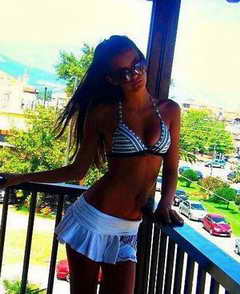 romantic female looking for a guy in Camargo, Illinois