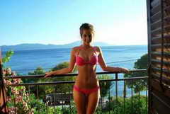 romantic girl looking for a guy in Idyllwild, California