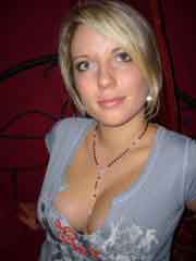 romantic female looking for a man in Cleves, Ohio