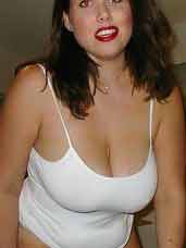 rich female looking for a man in Warrensburg, Illinois