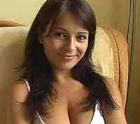 romantic female looking for men in Archer, Florida